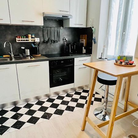 La Jungle D'Orient ~ Confort ~ Garage A Velos Montluçon Екстериор снимка