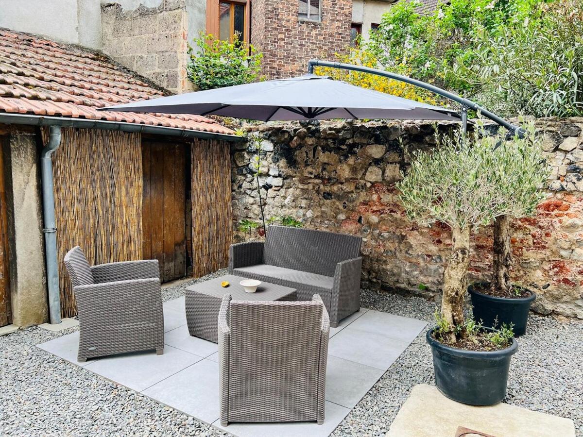 La Jungle D'Orient ~ Confort ~ Garage A Velos Montluçon Екстериор снимка